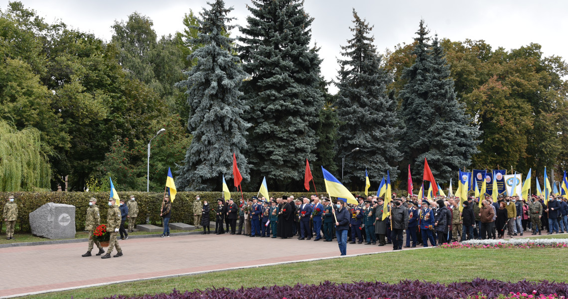 78-річниця вигнання нацистів з м. Полтави та День міста: університет відзначає