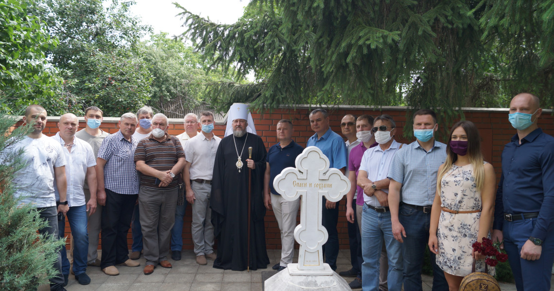 Вшанували пам`ять колег лікарів-хірургів на могилі М. В. Скліфосовського