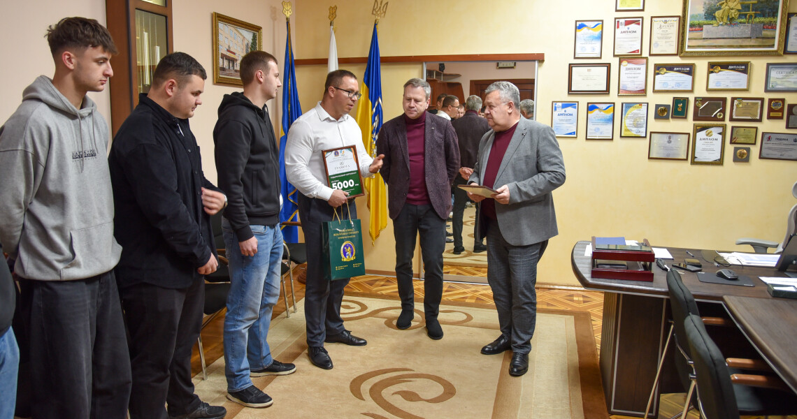 Ректор ПДМУ зустрівся зі спортсменами університету / Rector of PSMU Meets with University Athletes