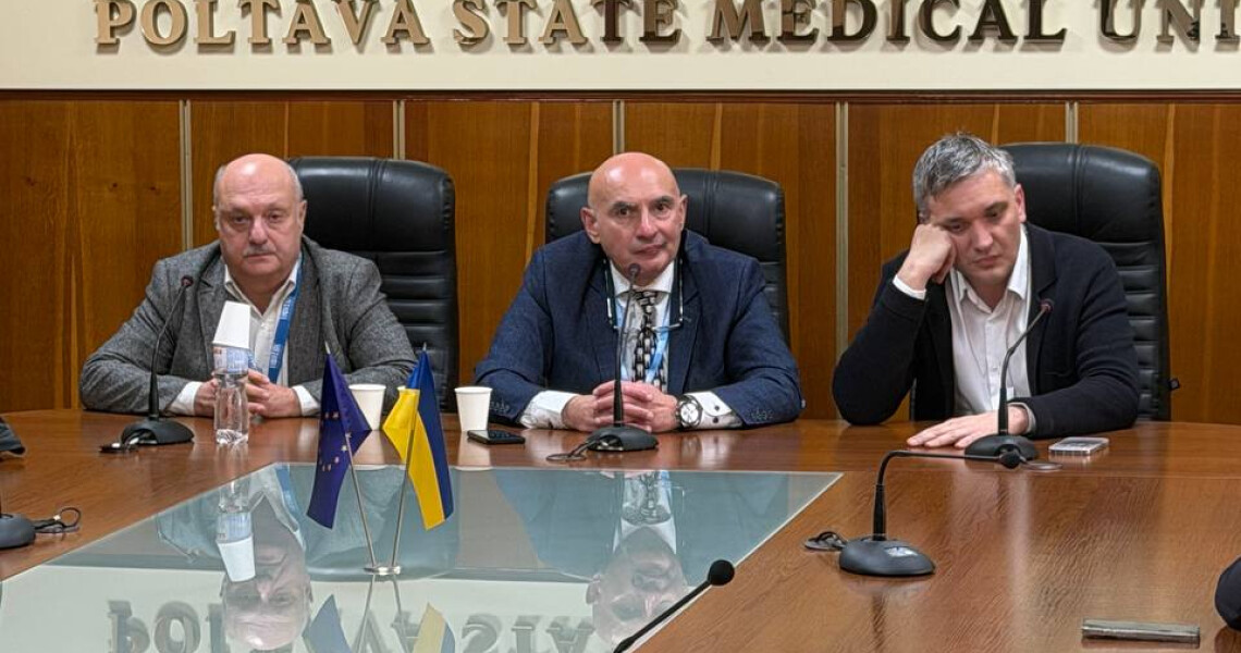 Відбувся круглий стіл з актуальних питань стоматологічної освіти /  A Round Table on Current Issues in Dental Education Held at PSMU