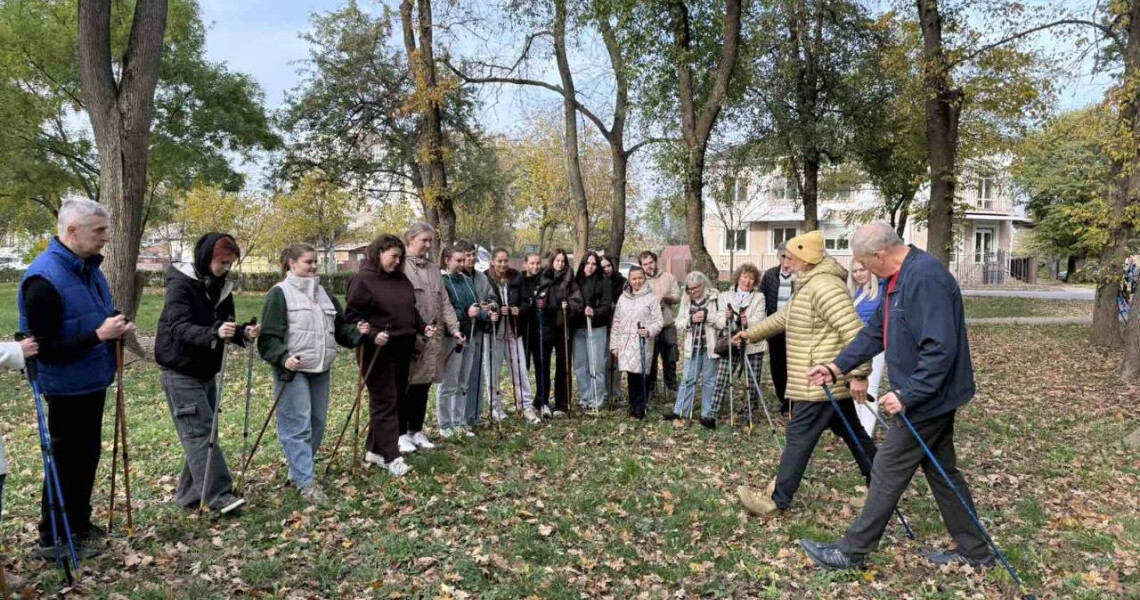 Скандинавська ходьба в реабілітації: практичне заняття у ПДМУ в межах Тижня ерготерапії / Nordic Walking in Rehabilitation: Practical Session at PSMU as Part of Occupational Therapy Week