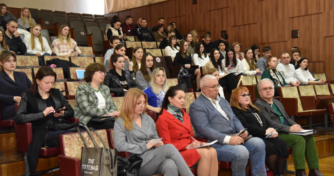 Студентське наукове товариство ПДМУ із великим задоволенням представляє вашій увазі повний фото-та відеозвіт з 5-ї Міжнародної Студентської Наукової Конференції IMEDSCOP 2024!