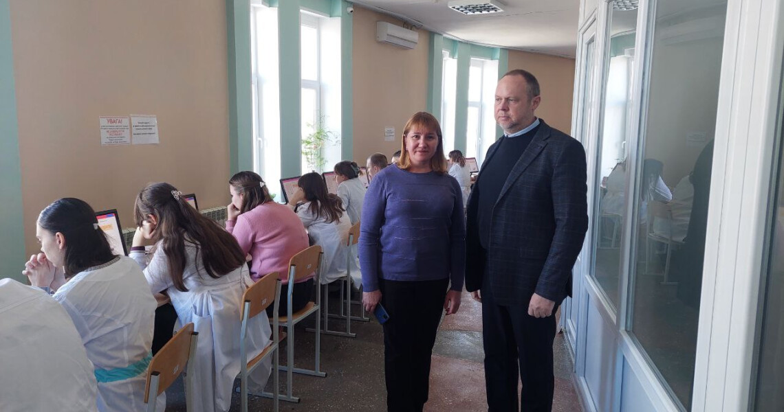 Студенти медичного факультету №1  ПДМУ готуються до складання КРОК 1 / PSMU Students of Medical Faculty No. 1 Prepare for the KROK 1 Exam