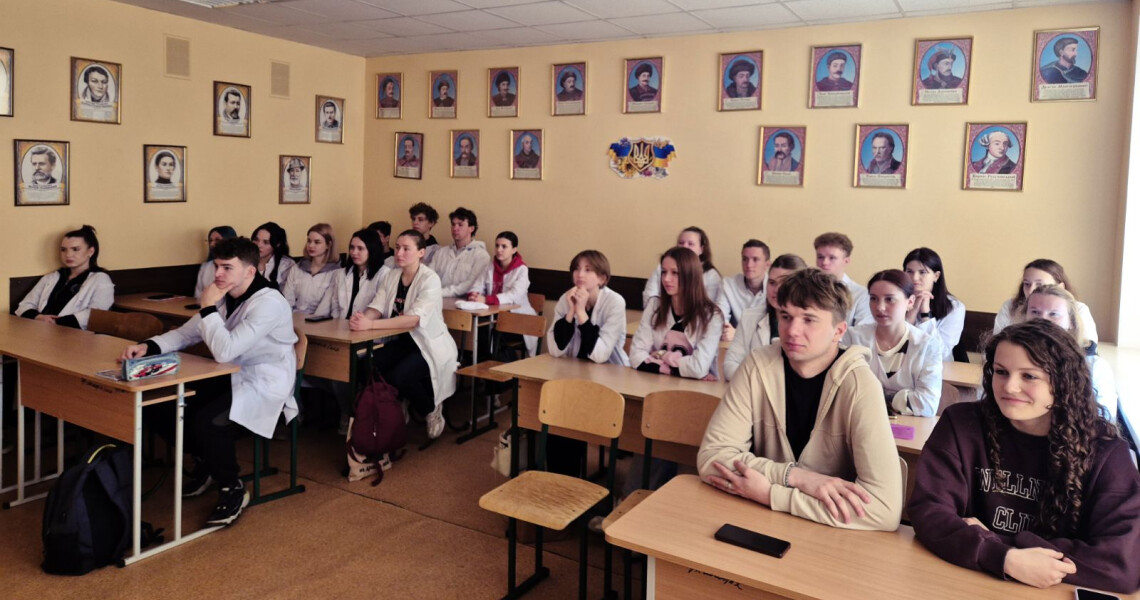 Подорож у світ українських традицій: у ПДМУ відзначили Міжнародний день пам’яток і визначних місць