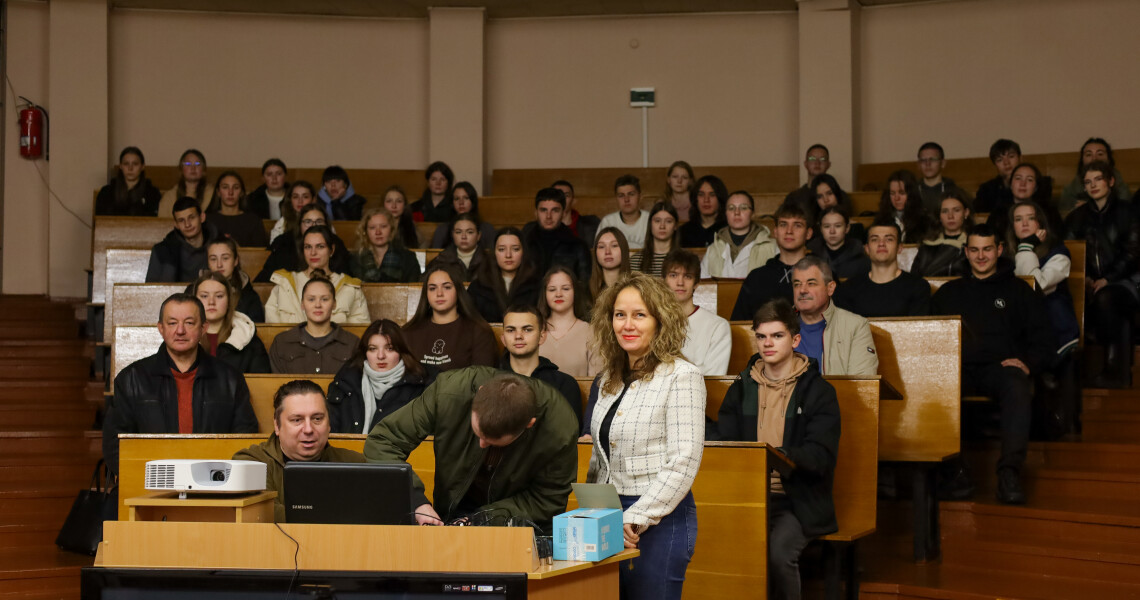 Вивчаємо досвід провідних закладів вищої освіти України: це цікаво / Learning from the Experience of Leading Ukrainian Higher Education Institutions: It’s Fascinating