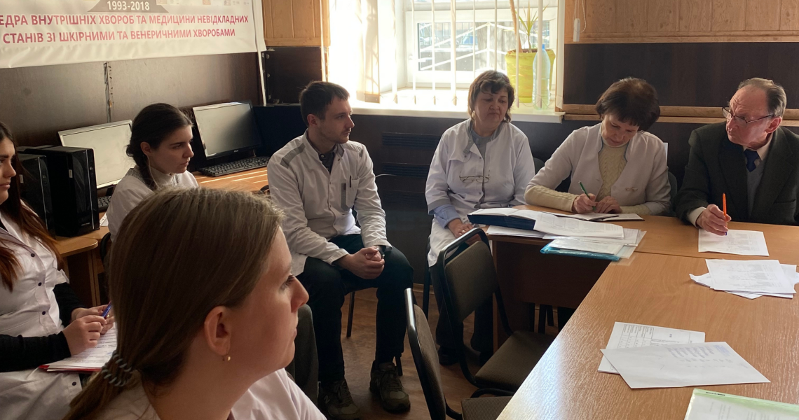 Інтерни ПДМУ з внутрішніх хвороб позитивно атестовані за результатами проміжного оцінювання / PSMU Interns in Internal Medicine Successfully Pass Interim Assessment