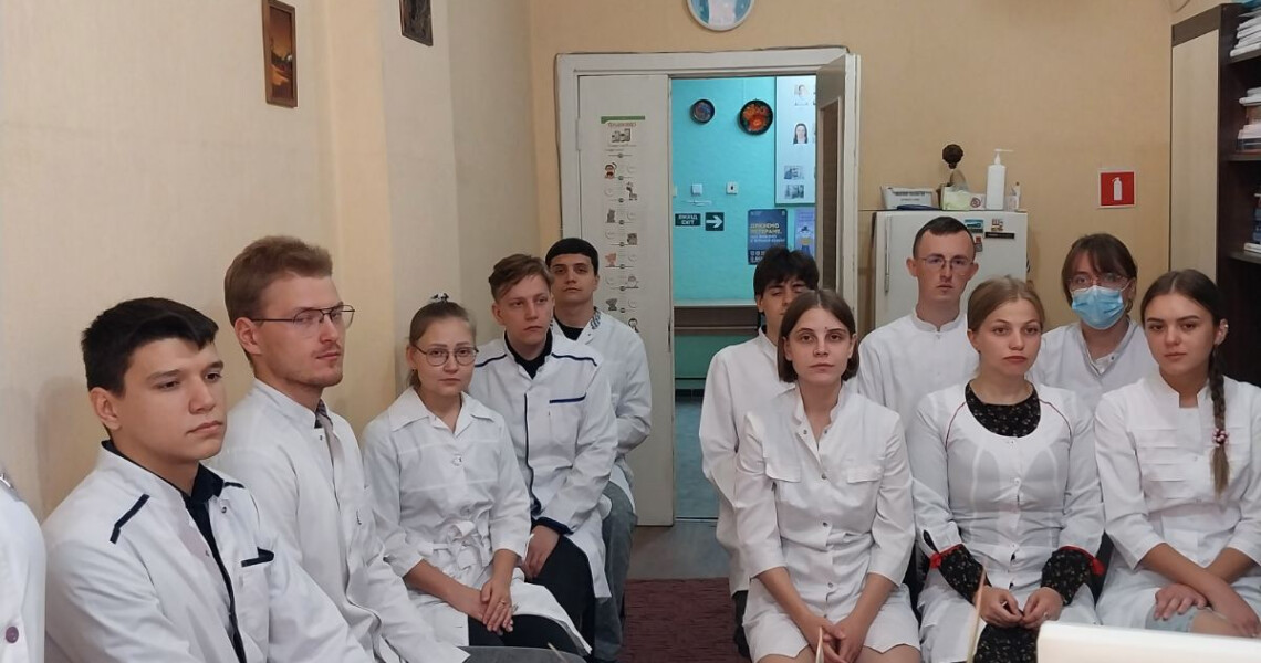 Перші уроки: бесіди / First Classes: Conversations