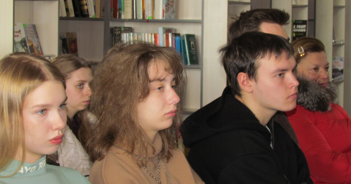 Студенти ПДМУ відвідали просвітницький захід «Сторінка історії. Історія вулиці Дворянської»