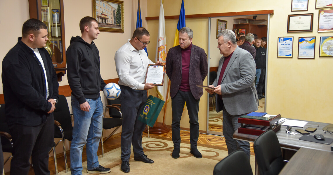 Ректор ПДМУ зустрівся зі спортсменами університету / Rector of PSMU Meets with University Athletes