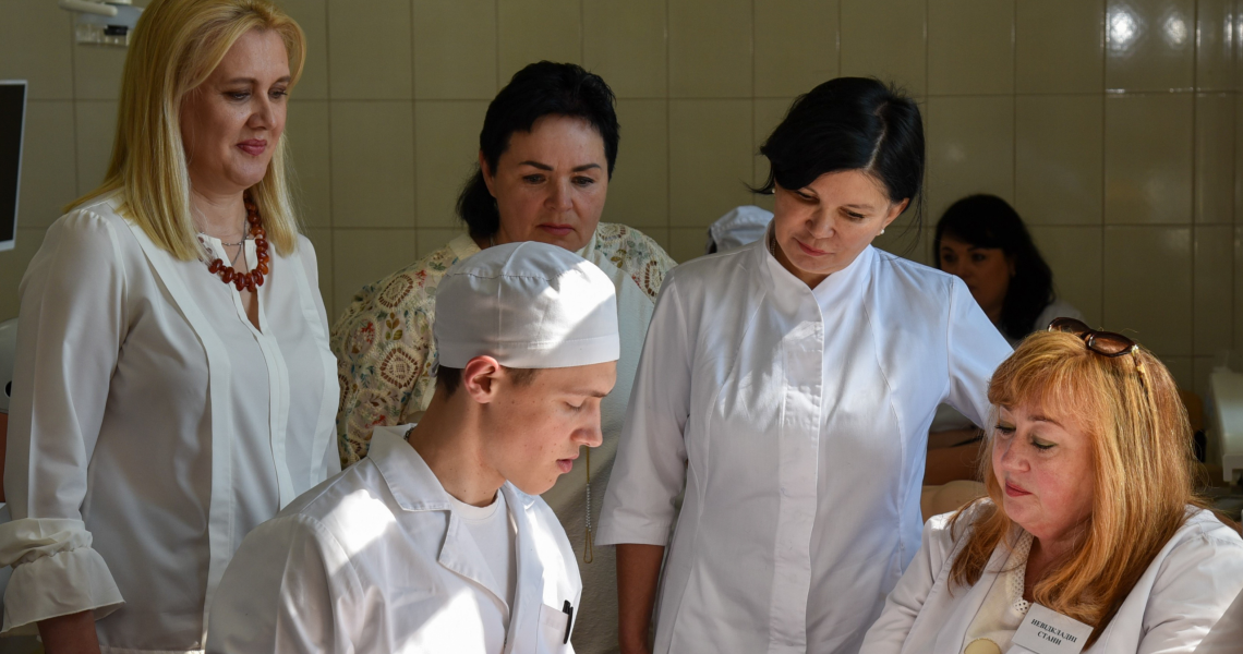Випускники стоматологічного факультету ПДМУ склали ОСП(К)І / PSMU Dental Faculty Graduates Successfully Complete the OSCE