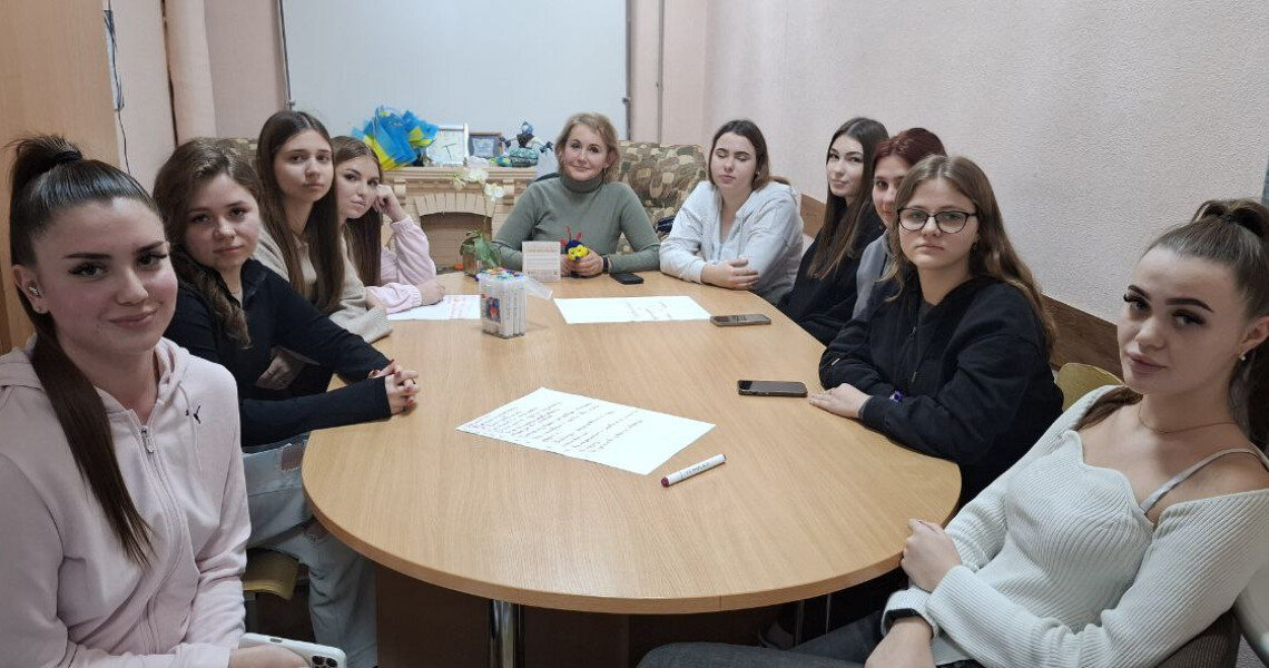 Зустріч здобувачів освіти ННМІ ПДМУ з психологом: про що йшлося / Meeting of Students of Medical Education and Research Institute of PSMU Met with Psychologist: Key Takeaways