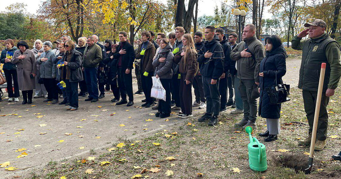 «Дубова варта»: ПДМУ долучився до створення «зеленої» Алеї пам’яті Героїв у Полтаві / “Oak Guard”: PSMU Joined the Creation of a “Green” Alley of Heroes’ Memory in Poltava