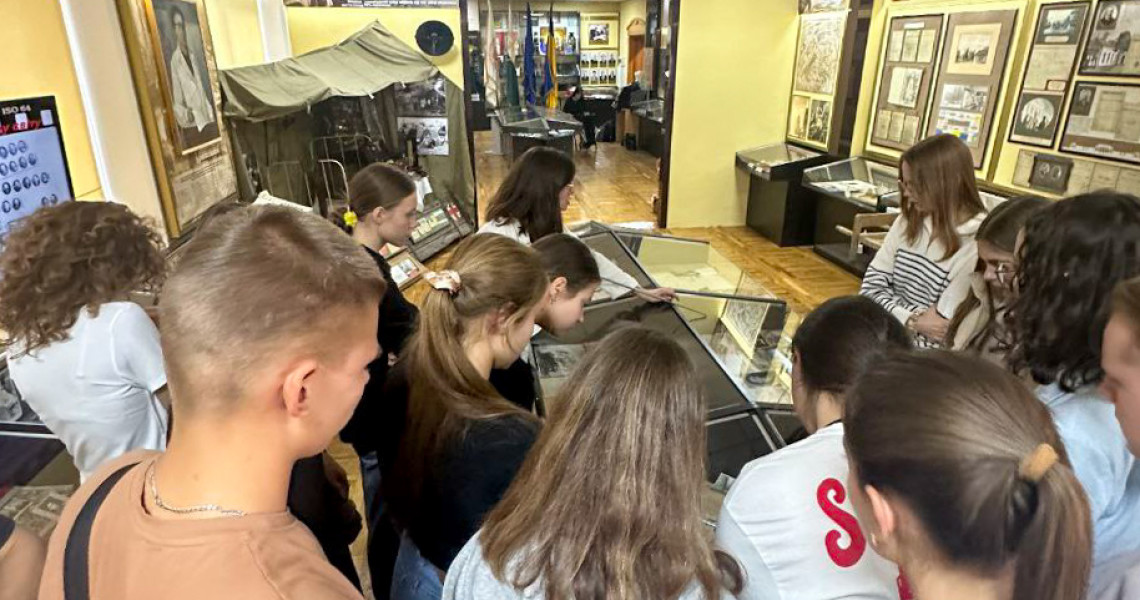 Першокурсники знайомляться з історією Університету / First-Year Students Get Acquainted with the History of the University