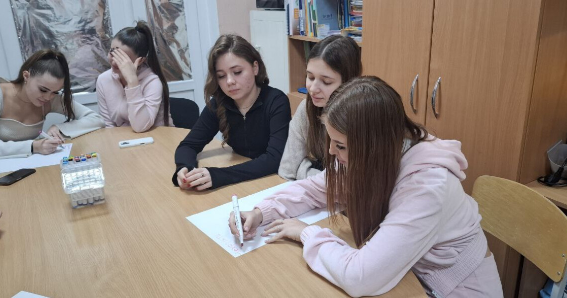 Зустріч здобувачів освіти ННМІ ПДМУ з психологом: про що йшлося / Meeting of Students of Medical Education and Research Institute of PSMU Met with Psychologist: Key Takeaways