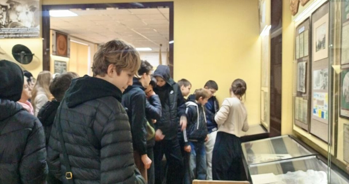 Профорієнтаційна робота ПДМУ: школярі знайомилися з університетом та його кафедрами / PSMU Career Guidance Activities: School Students Explore the University and Its Departments