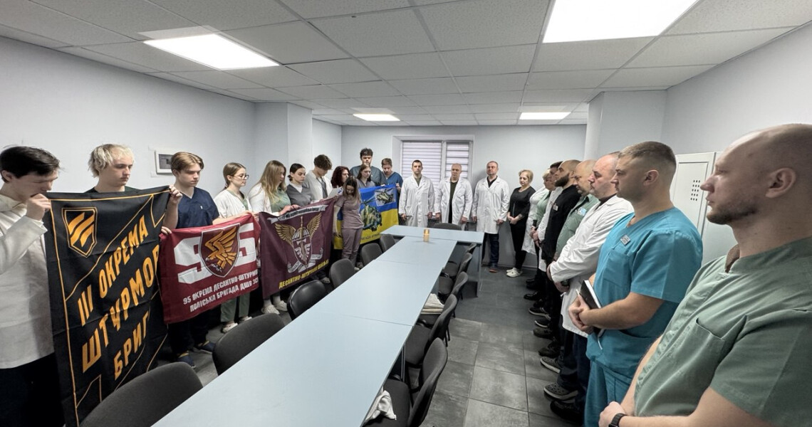 На кафедрі хірургії №1 відбувся захід до Національного дня молитви за Україну / The Department of Surgery No. 1 Held an Event Dedicated to the National Day of Prayer for Ukraine