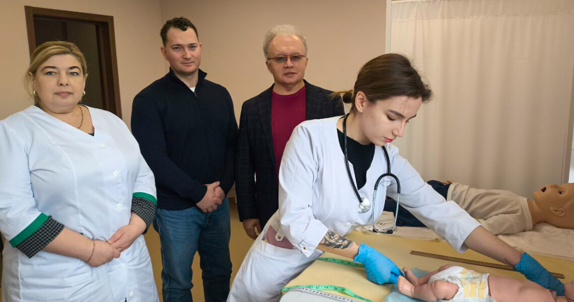 У ПДМУ триває ОСП(К)І-1: оцінювання практичної підготовки здобувачів освіти  / OSCE-1 in Progress at PSMU: Assessing Practical Skills of 3rd-Year Medical Students