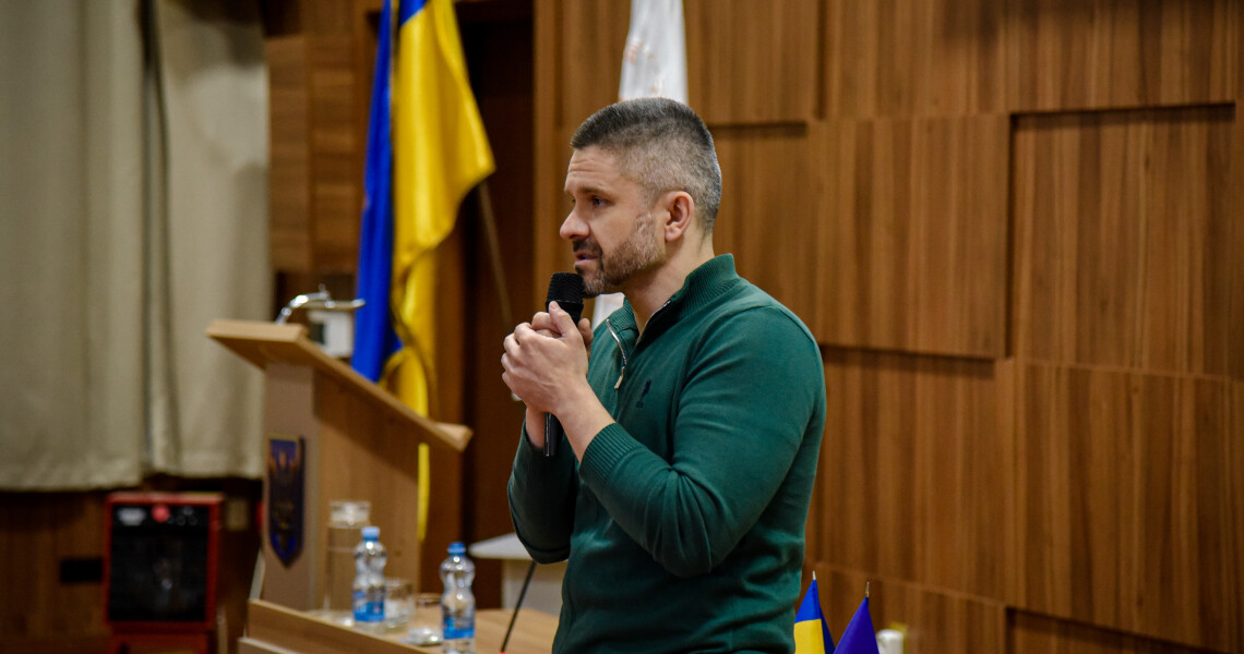 Сучасна щелепно-лицева ортопедія: у ПДМУ відбулася лекція провідного фахівця НМУ імені О.О. Богомольця
