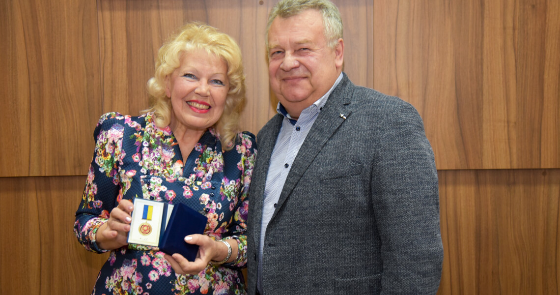 Вчена рада ПДМУ підбила підсумки 2025 року: звіт ректора, нагороди та досягнення університету / PSMU Academic Council Summarizes 2025: Rector’s Report, Awards and University Achievements