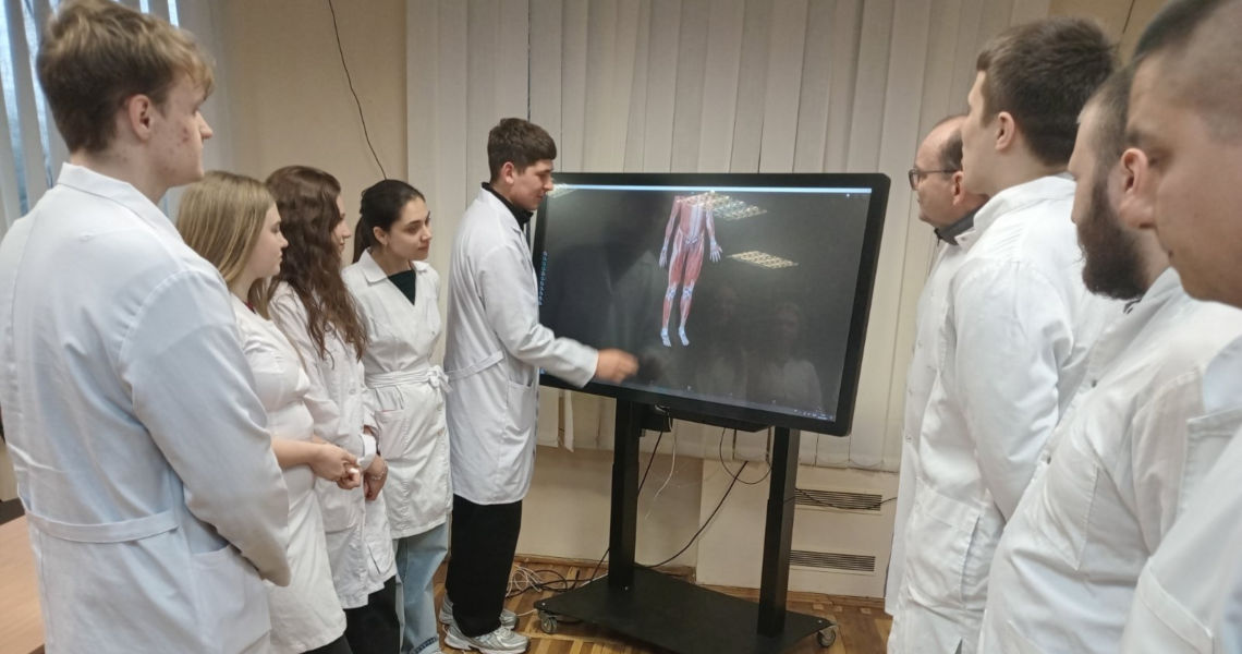 У ПДМУ провели бінарне заняття з питань протезування після ампутацій кінцівок / Binary Class on Prosthetics After Limb Amputations Held at PSMU