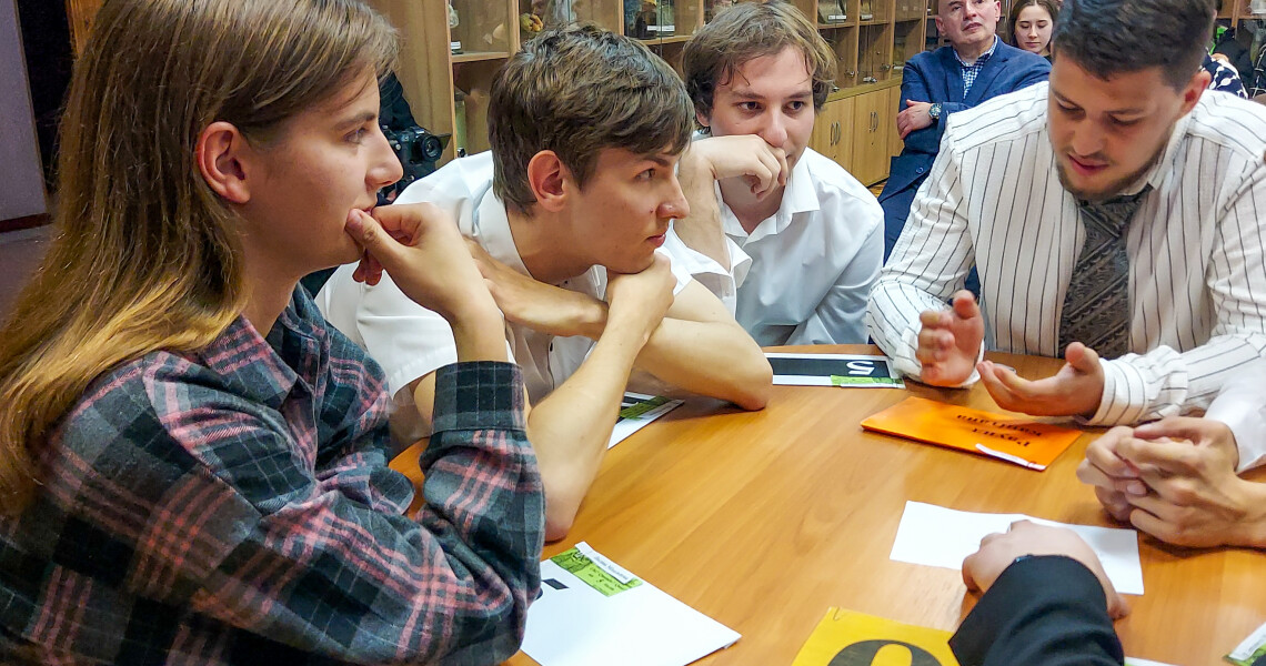 Знання, логіка і командний дух: у ПДМУ відбулася гра «Ubi? Quando? Quid?» / Knowledge, Logic and Team Spirit: “Ubi? Quando? Quid?” Intellectual Game Held at PSMU