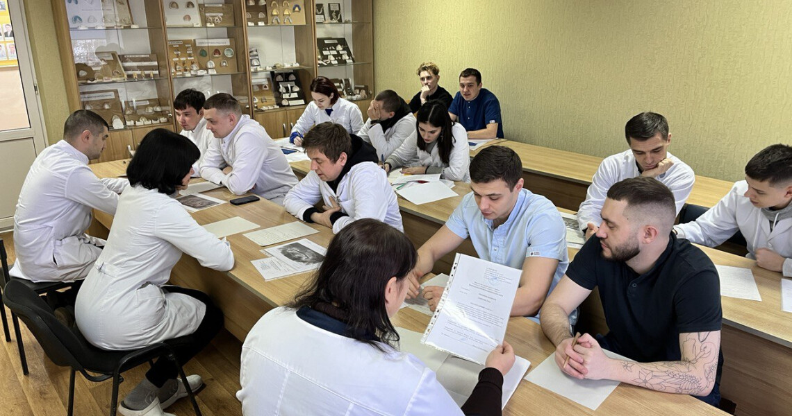 Лікарі-стоматологи успішно склали Державну атестацію у ПДМУ / Dentists Successfully Passed the State Attestation at PSMU