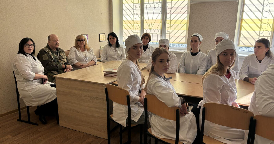 До Дня захисників і захисниць України: зустріч із ветераном та волонтером Олександром Ланьком