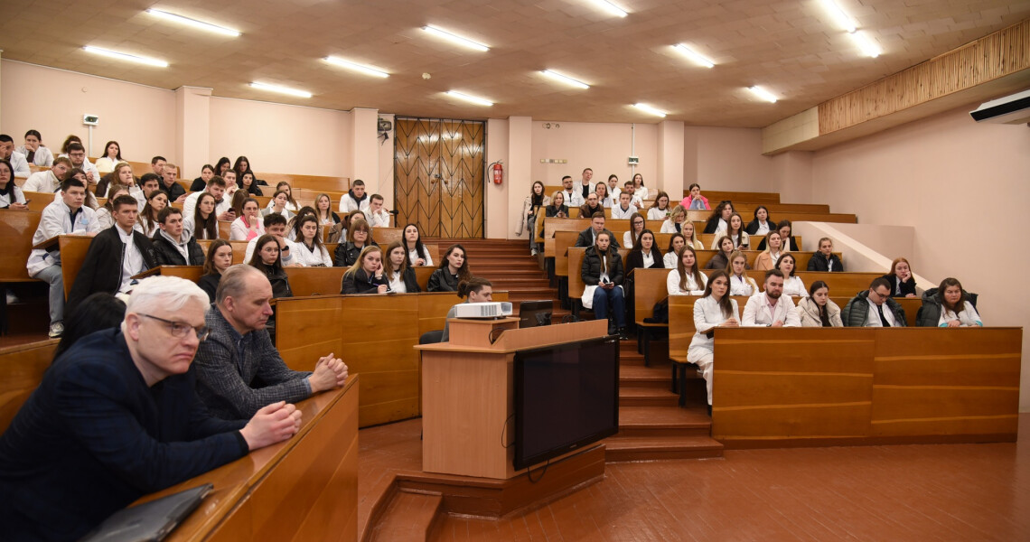 У ПДМУ обговорили порядок вступу до інтернатури, атестацію та подальший професійний шлях випускників