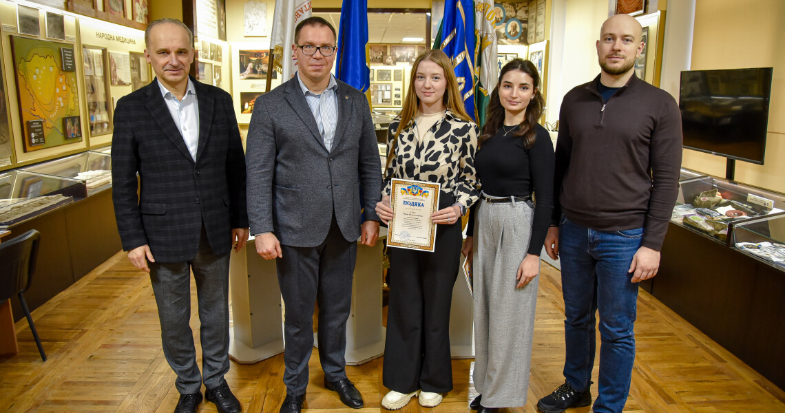 Волонтери загону «Єдність» відзначені подяками ректора ПДМУ / Volunteers of the “Unity” Team Honored with Rector’s Certificates of Appreciation at PSMU