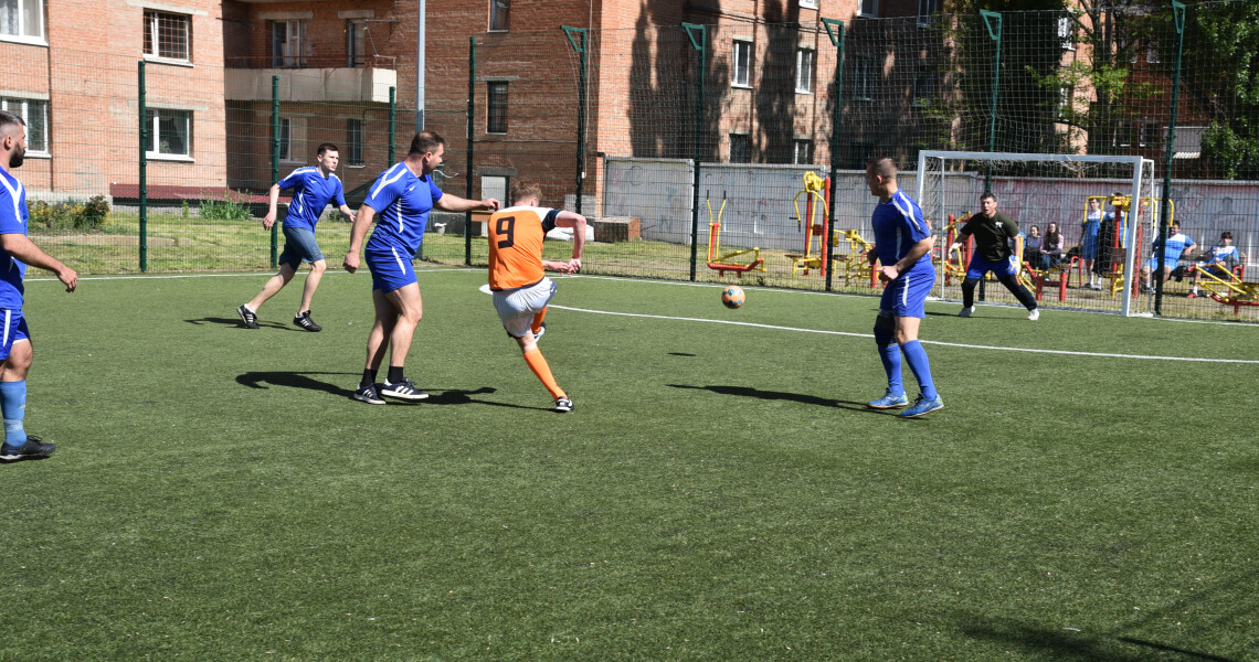 Кубок ректора ПДМУ: перемога викладачів у турнірі з мініфутболу / Rector’s Cup at PSMU: Faculty Team Wins Mini-Football Tournament
