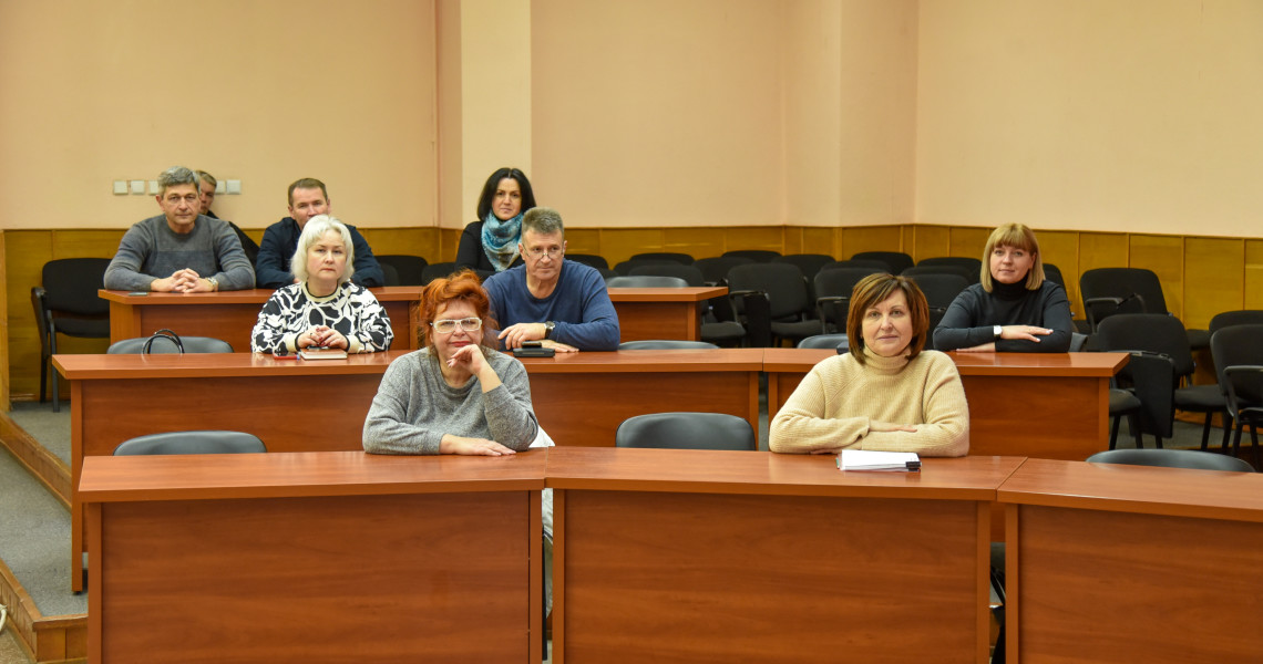 На вченій раді Навчально-наукового інституту післядипломної освіти ПДМУ обговорили актуальні виробничі питання та затвердили відповідні плани роботи