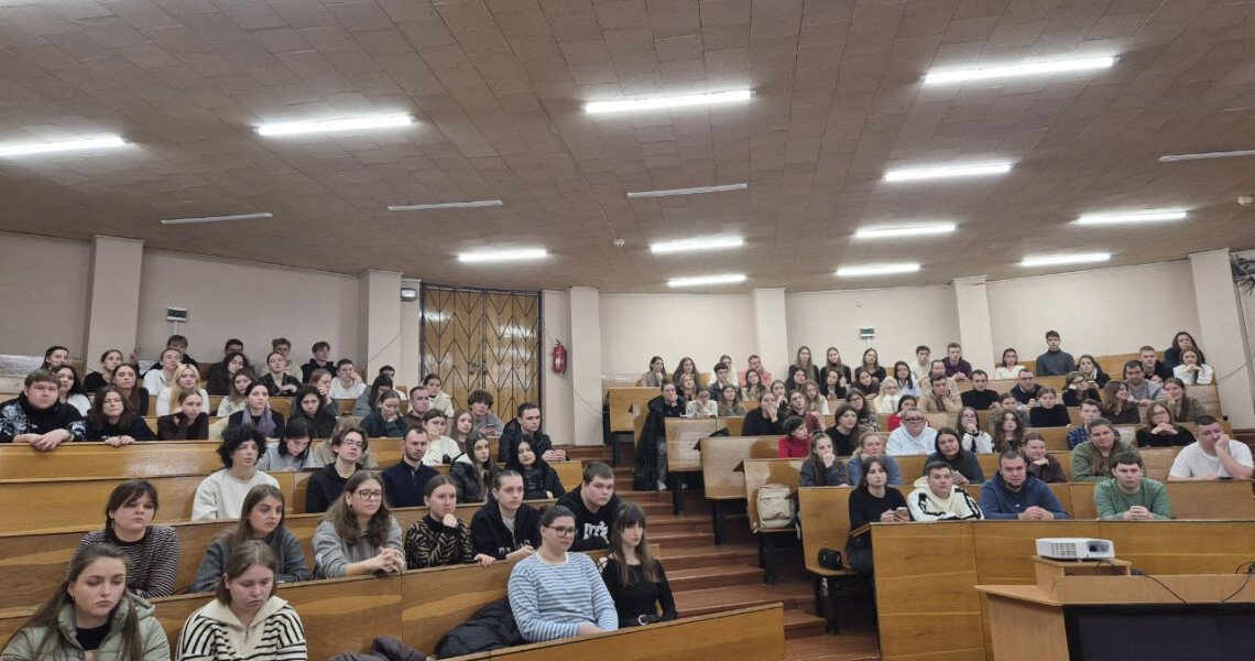 Виробничі збори на медичному № 1 факультеті № 1: що обговорили / Meeting at Medical Faculty No. 1: Key Points Discussed