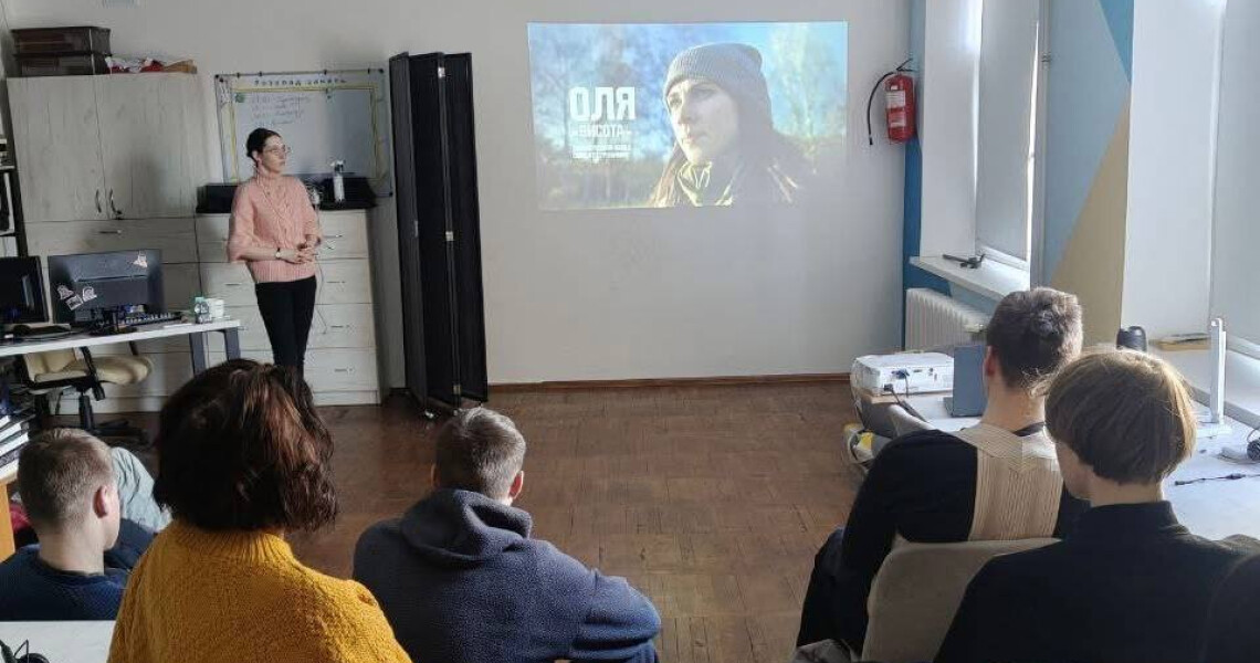 Студенти ФМФК ПДМУ переглянули документальний фільм про силу духу українських військових