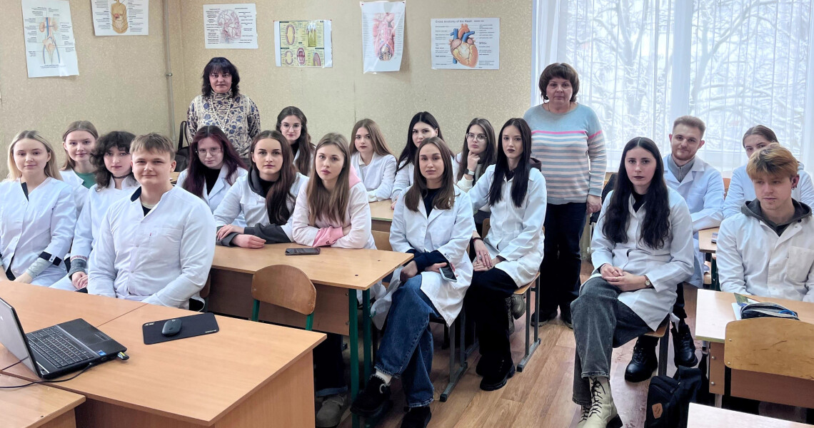 Кафедра іноземних мов з латинською мовою та медичною термінологією ПДМУ провела захід до Дня Героїв Небесної Сотні