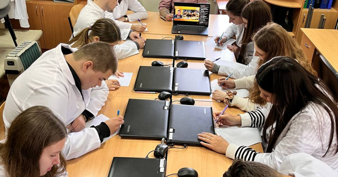 Здобувачі освіти ПДМУ долучилися до Радіодиктанту національної єдності – 2026 / PSMU Students Take Part in the National Unity Radio Dictation 2026