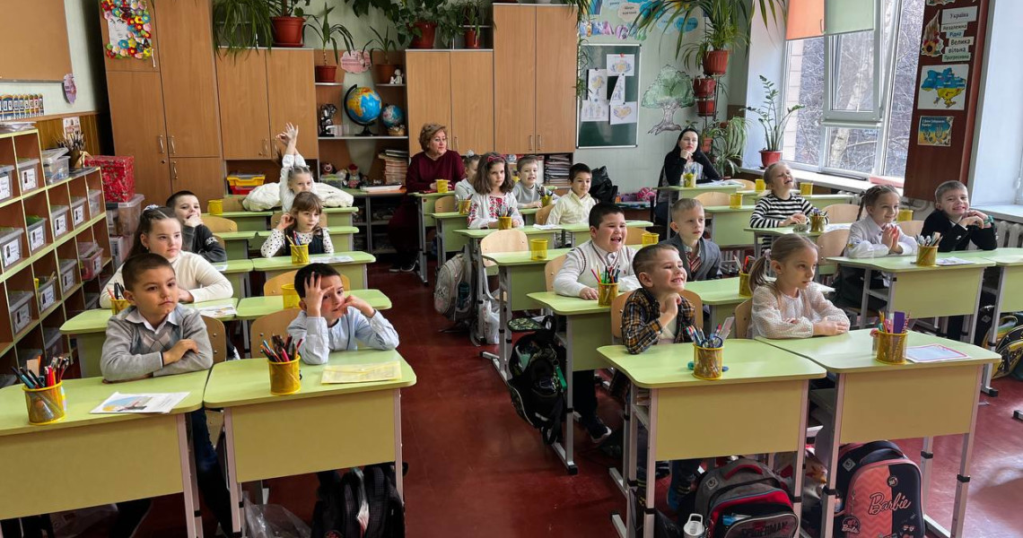 Нехай і посмішки малят будуть завжди веселими! / May the smiles of kids always be cheerful!