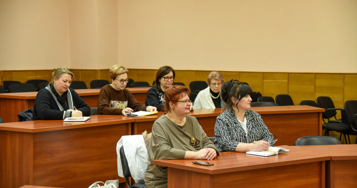 Підготовка інтернів та актуальні питання освітнього процесу: засідання вченої ради ННІПО ПДМУ