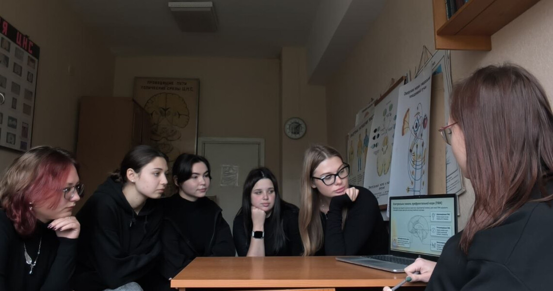 Мозок, який живе у війні: нейробіологія емоцій до Всесвітнього дня психічного здоров'я / The Brain at War: The Neurobiology of Emotions on the Occasion of World Mental Health Day