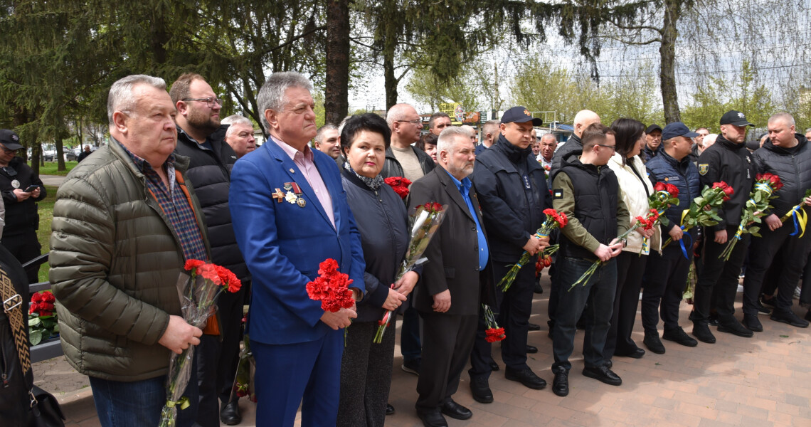 «Вічна пам’ять померлим, вічна слава живим»: у ПДМУ вшанували 40-ві роковини Чорнобильської катастрофи