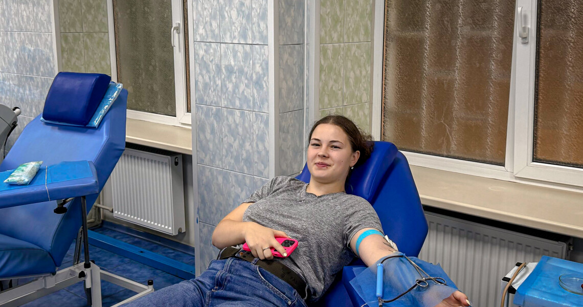 Акція донорства «Крапля до краплі — по краплині до життя» об’єднала студентів ПДМУ / Blood Donation Campaign “Drop by Drop — Towards Life” United PSMU Students