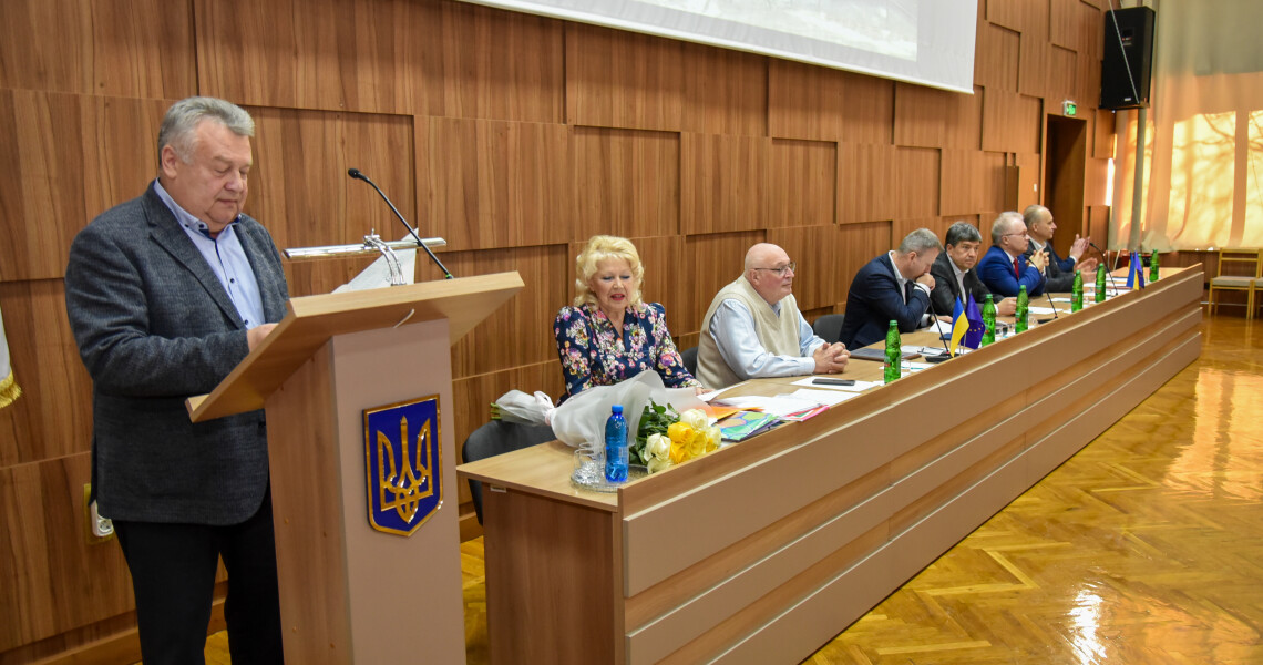 Вчена рада ПДМУ підбила підсумки 2025 року: звіт ректора, нагороди та досягнення університету / PSMU Academic Council Summarizes 2025: Rector’s Report, Awards and University Achievements