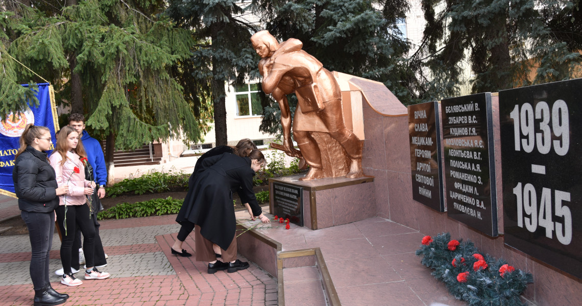 Полтава відзначає 77-у річницю визволення від фашистських загарбників та День міста: Університет разом зі своїм містом