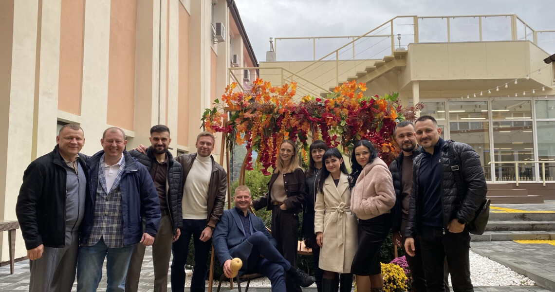 Осінь збирає випускників ПДМУ у рідних стінах / Autumn Brings PSMU Alumni Back Home