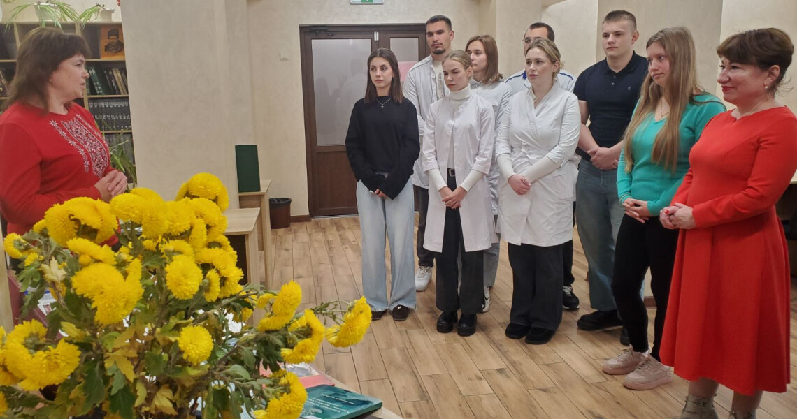 До 105-річчя ПДМУ: у бібліотеці університету презентували науковий доробок кафедри хірургії № 2