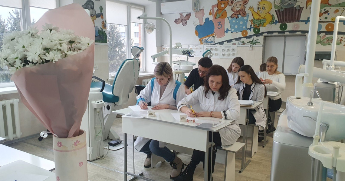 Лікарі-ортодонти успішно склали випускний іспит / Orthodontists Successfully Completed Graduation Exam