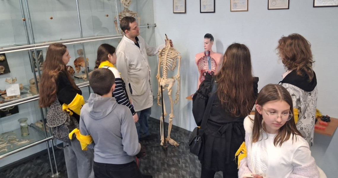 Освітня взаємодія задля майбутнього: учні Гожулівського НВК відвідали кафедру анатомії людини ПДМУ