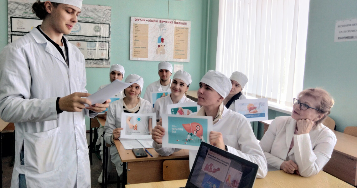 У ПДМУ відбулася тематична зустріч до Всесвітнього дня боротьби з вірусними гепатитами / PSMU Held a Thematic Meeting Dedicated to World Hepatitis Day