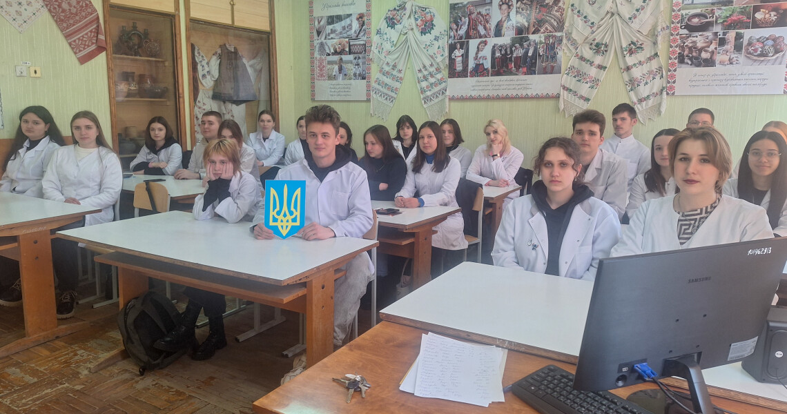 Лекція «Тризуб: історія державного герба» у ПДМУ / Lecture “The Tryzub: History of the State Emblem” at PSMU