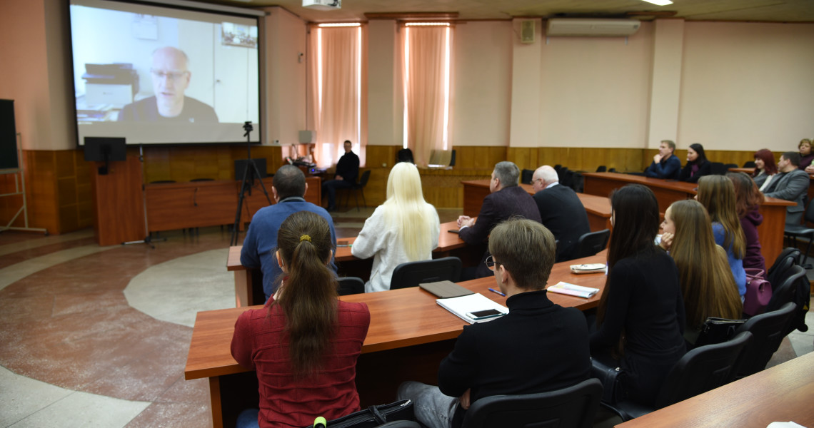 Якими бувають академії? Щоб не дивувало вас це запитання, шукайте відповідь на нього у наступній топ-новині!