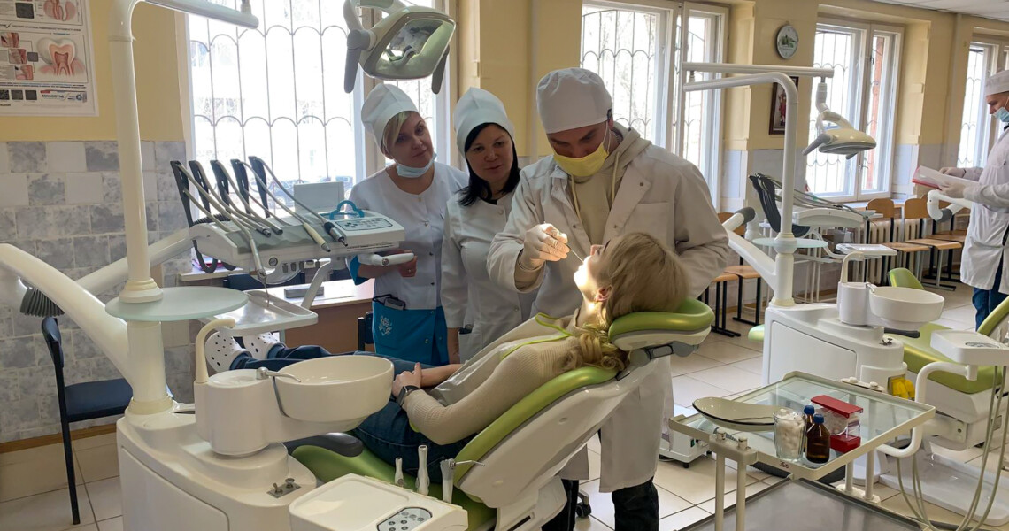 Готовність здобувачів міжнародного факультету та студентів-випускників із нормативним терміном навчання до ОС(К)І по ОК «Терапевтична стоматологія»